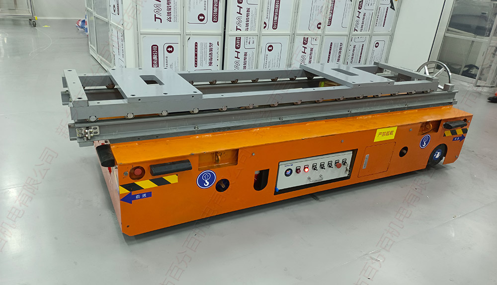 無(wú)軌電動(dòng)平車(chē)1